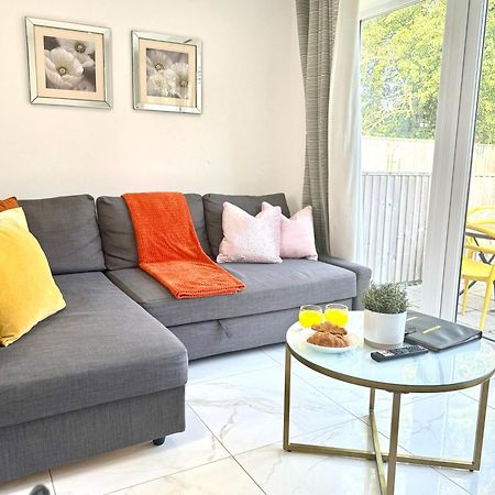 Panorama House, Luxury 2-Bedroom Apartment 2 คิดลิงตัน ภายนอก รูปภาพ