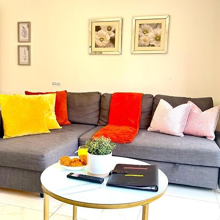 Panorama House, Luxury 2-Bedroom Apartment 2 คิดลิงตัน ภายนอก รูปภาพ