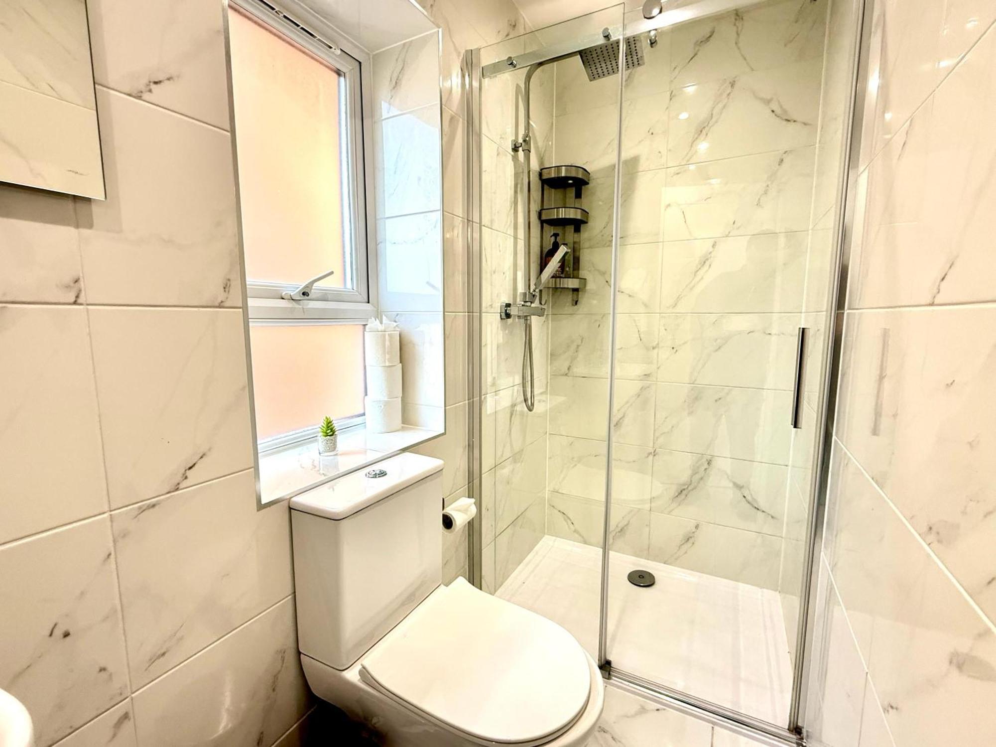 Panorama House, Luxury 2-Bedroom Apartment 2 คิดลิงตัน ภายนอก รูปภาพ